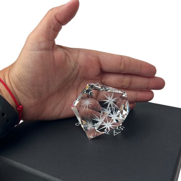 Swarovski Atelier Daniel Libeskind Standing Ornament Paperweight - Picture 5 of 11